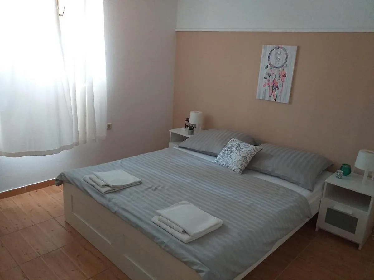 Apartment Dana Kroatien